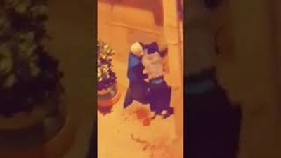 مشاجرة بالسيوف بين مجموعة من الأشخاص بالمغرب (فيديو)