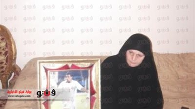 والدة عبد الوهاب: 