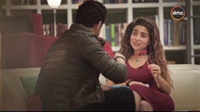 بالفيديو.. مي عز الدين ضيفة «قعدة رجالة» على «DMC»