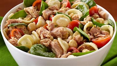 طريقة إعداد المكرونة بالتونة من الشيف نيفين