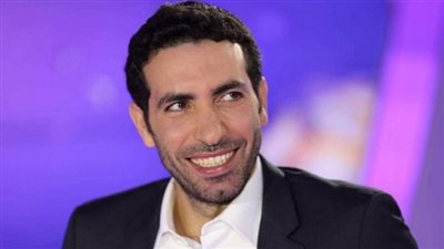 «أبو تريكة» يعود لمصر قريبا