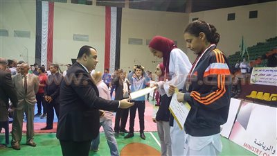 بالصور.. محافظ الفيوم يشهد ختام بطولة الجمهورية لشباب التايكوندو