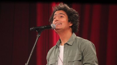 بالصور.. محمد محسن يشعل حفل جامعة القاهرة