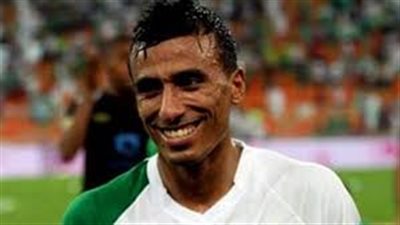 «عبد الشافي» أساسيا مع أهلي جدة أمام الخليج بالدوري السعودي