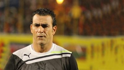 المقاصة ينفي إتمام التعاقد مع عصام الحضري