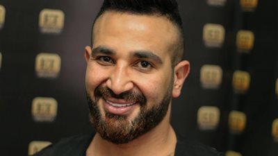 ترشيح أحمد سعد لغناء تتر مسلسل شقيقه «بركة»