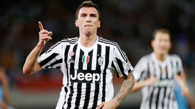 عودة خضيرة وماندزوكيتش لقائمة يوفنتوس أمام لاتسيو