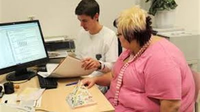 معاناة الأم من السمنة المفرطة تعرض طفلها لمخاطر الإصابة بأمراض الرئة