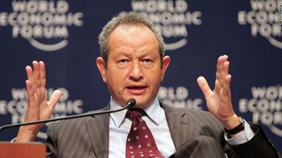 ساويرس يهاجم محافظ البنك المركزي: مفيش مستثمر هييجي مصر تاني