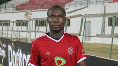 «أنطوي» يسافر إلى بلاده لقضاء إجازة الأهلي