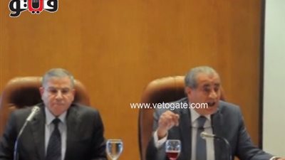 نائب لوزير التموين: «بترفع السكر ليه حرام عليك».. والشيخ يرد: «عيب»