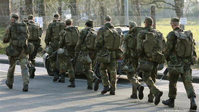 دعوة للاستعانة بأئمة لدعم 1600 جندي مسلم بجيش ألمانيا