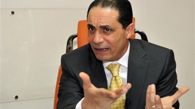 سامي عبد العزيز: السيسي يحمل مفاجآت كثيرة للدولة المرحلة المقبلة