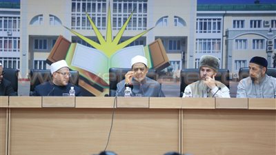 شيخ الأزهر يزور جامعة الحاج كنت الإسلامية بالشيشان
