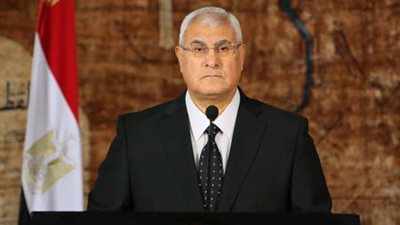 قرار جمهورى بتولى وزارة الدفاع إدارة ميناء العريش