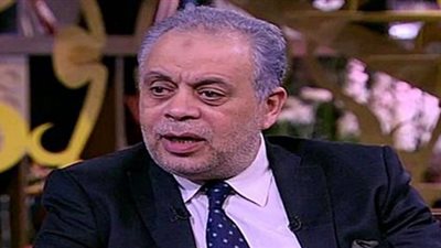 أشرف زكي: أزمة أحمد السبكي وروبي في طريقها للحل