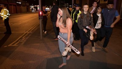 مسئولان أمريكيان يرجحان: انفجار مانشستر نفذه انتحاري