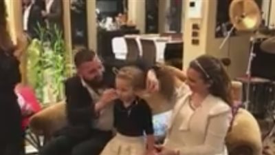 بالفيديو.. حفيدة شريف منير تحتفل بخطوبة والدتها على محمود حجازي