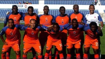 ريكرياتيفو الأنجولي يؤدي مرانه الرئيسي ببرج العرب