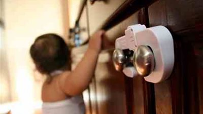 3 نصائح لحماية طفلك من أتربة الربيع