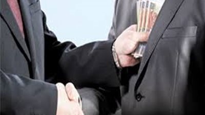 الاستماع لشهادة الخبير الأجنبي بمحاكمة 3 موظفين بالبترول بقضية الرشوة