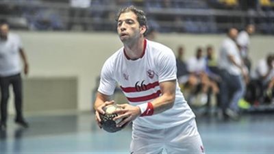 أحمد الأحمر يغيب عن «يد الزمالك» في السوبر الأفريقي أمام الأهلي