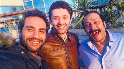 كريم محمود عبد العزيز يحضر آخر يوم تصوير «علي بابا»