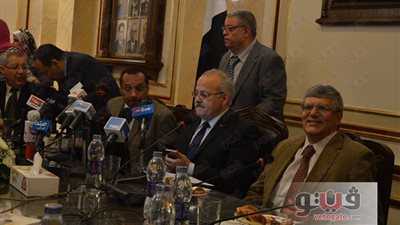 الخشت يشكر السيسي على تعيينه رئيسًا لجامعة القاهرة