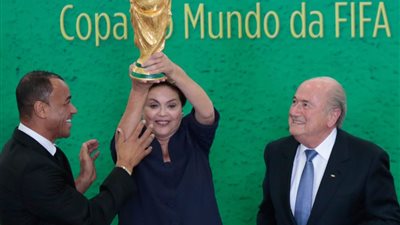 روسيف: الشعب البرازيلي أكثر المستفيدين من المونديال