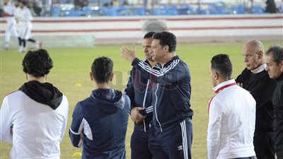 مدرب الزمالك : لا مكان إلا للملتزمين في الملعب وخارجه