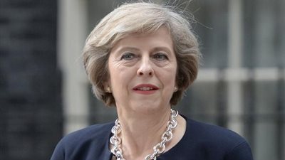 التظاهرات تجبر رئيسة وزراء بريطانيا على استقبال ترامب في برمنجهام