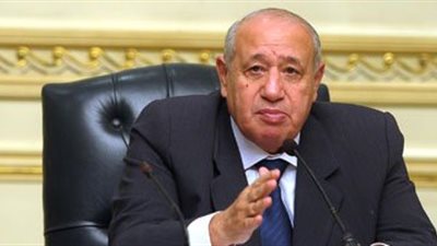 «زكي» و«أبو شادي» وشخصية عسكرية أبرز المرشحين لخلافة «حنفي» في «التموين»