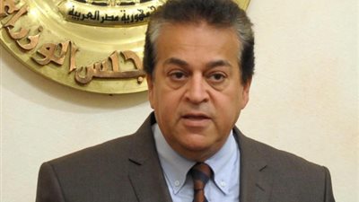 وزير التعليم العالى يعتمد تعيين قيادات إدارية جديدة بالجامعات