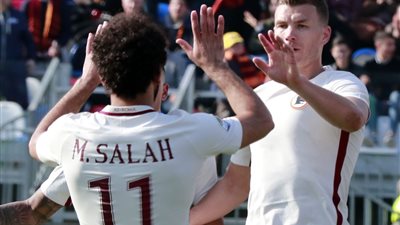 «فيفا» يبرز التمريرتين الحاسمتين لصلاح في فوز روما على كروتوني