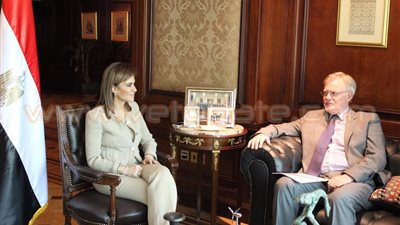 سحر نصر تناقش مع الاتحاد الأوروبي دعم الموازنة بـ370 مليون يورو
