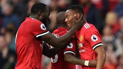 مان يونايتد يتسلح بـ«لوكاكو ومارسيال» في موقعة ليفربول
