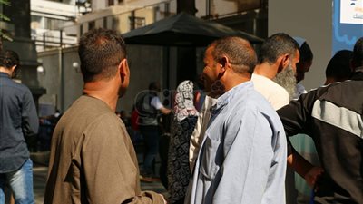 بالفيديو.. شباب الفيوم: وظائف ملتقى «شغلني» لأهالي القاهرة فقط