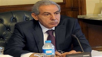 «الصناعة» تنفي حدوث خلافات مع «التموين» حول «فساد القمح»