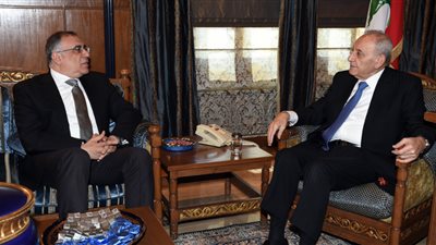 سفير مصر في لبنان يجري زيارة وداع لرئيس مجلس النواب