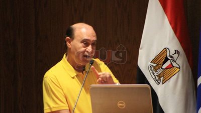 مميش: مستقبل الشباب المصري يبدأ من منطقة قناة السويس