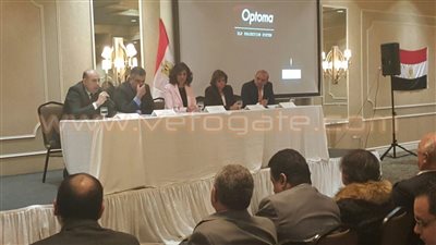 وزيرة الهجرة تلتقى الجالية المصرية بكندا لتسويق شهادة «بلادى»