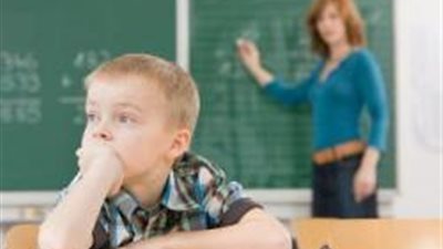 قنوات الأطفال تسبب التوحد وتشتت الانتباه.. تقرير