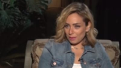 ريم البارودي عن أحمد سعد: «راجع من العمرة وبينكر إني كنت مراته»