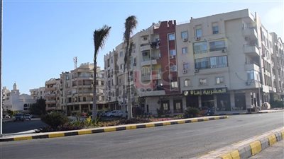 محافظ البحر الأحمر يؤكد سرعة تطوير منطقة الكوثر بالغردقة (صور)