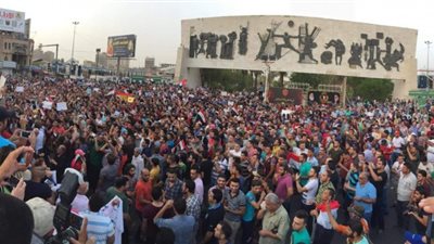 التيار الصدري يتهم ميليشيات حزبية بالتصادم مع متظاهري التحرير ببغداد