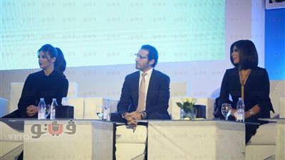 بالفيديو.. تنصيب أحمد حلمي ومنى زكي ودنيا سمير غانم سفراء للنوايا الحسنة