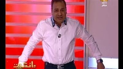 بالفيديو.. القرموطي يمثل مشهد اغتصاب «فتاة التحرير»