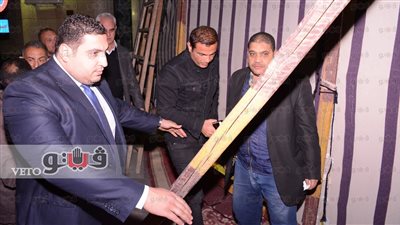 عمرو دياب يبحث عن شقة بجاردن سيتي بعد عزائه في والد خالد سليم