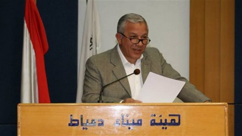 اللواء بحري أيمن
