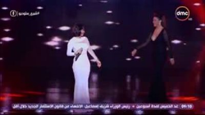 بالفيديو.. شيرين لغادة عبد الرازق: «انتي طويلة أوي»